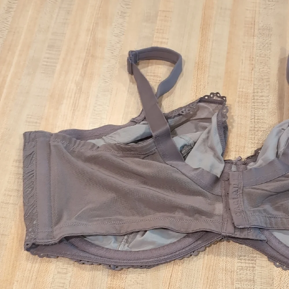 Cacique Lace Underwire Bra - Brown - Picture 6 of 7